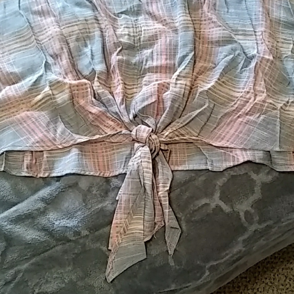 Multi Color Top - Picture 4 of 5